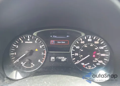 2014 Nissan Altima 2.5 Sv z USA, uszkodzony, nr VIN 1N4AL3AP1EN240621